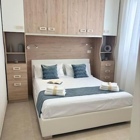 Teddy'S Home Luminoso Accogliente E Moderno 리케일 외부 사진