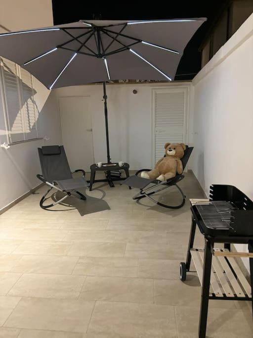 Teddy'S Home Luminoso Accogliente E Moderno 리케일 외부 사진